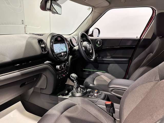 MINI Crossover 2