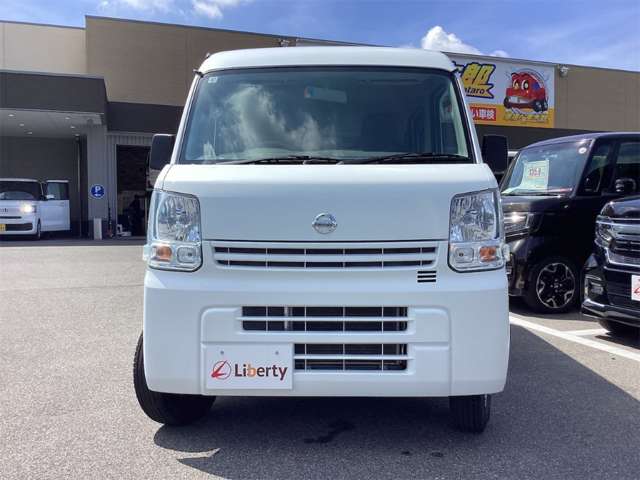 Nissan NV100 Clipper 5