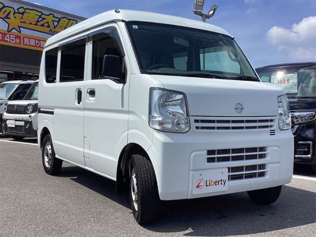 Nissan NV100 Clipper 6
