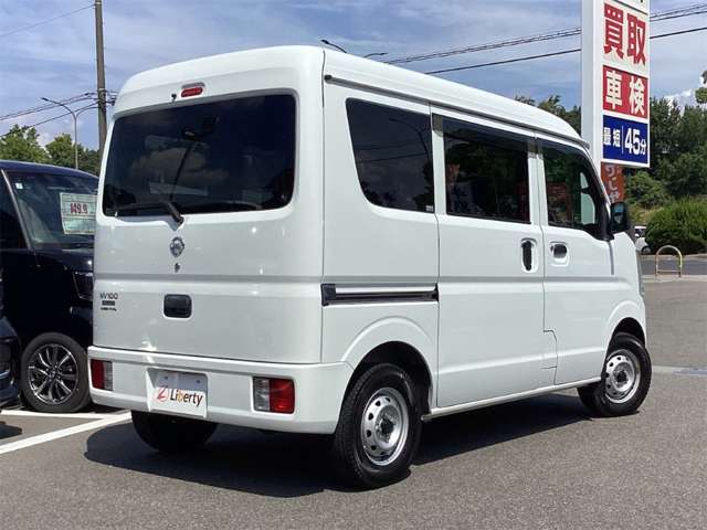 Nissan NV100 Clipper 8