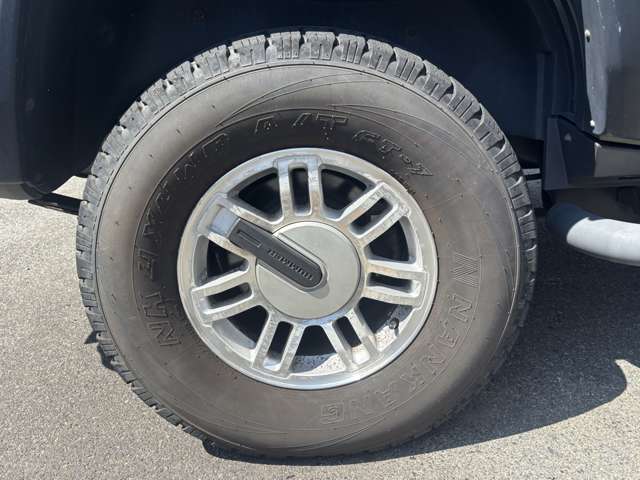 Hummer H3 11