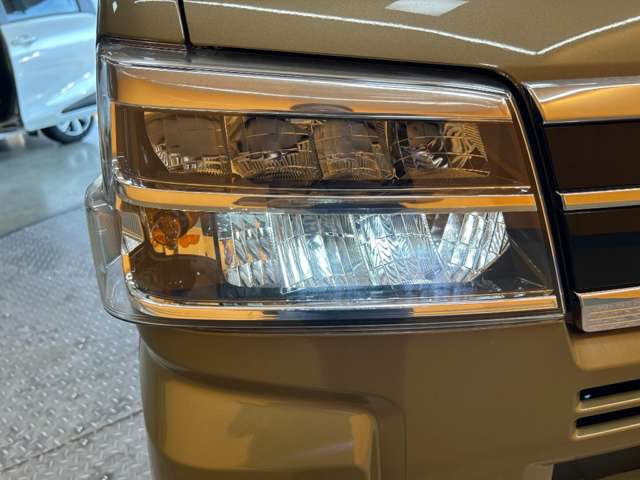 Daihatsu Atrai 12