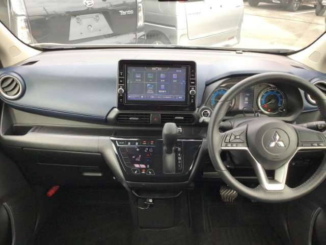 Mitsubishi eK X 3