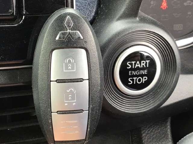 Mitsubishi eK X 7