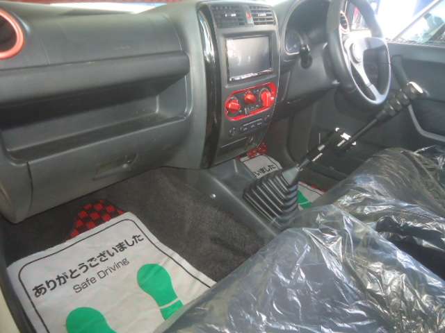 Mazda AZ-オフロード 10