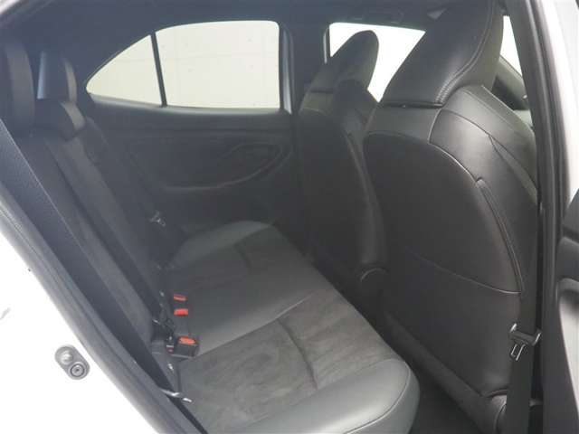 Toyota Yaris Cross 12