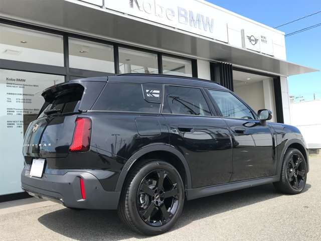MINI Countryman 8