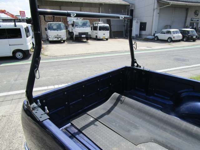 Toyota Hilux 12