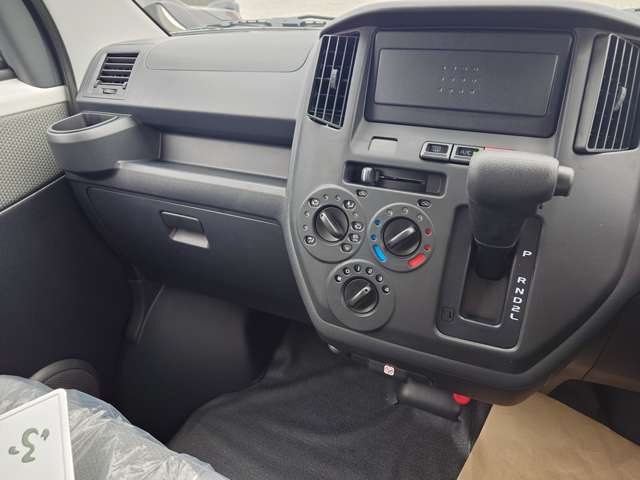 Toyota Town Ace Van 7