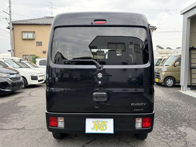 Suzuki Every 12
