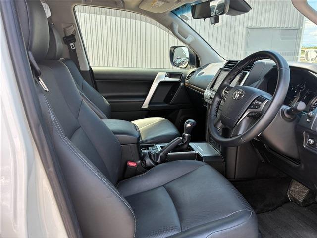 Toyota Land Cruiser Prado 12