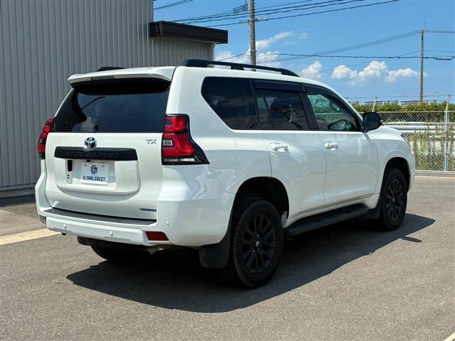 Toyota Land Cruiser Prado 6