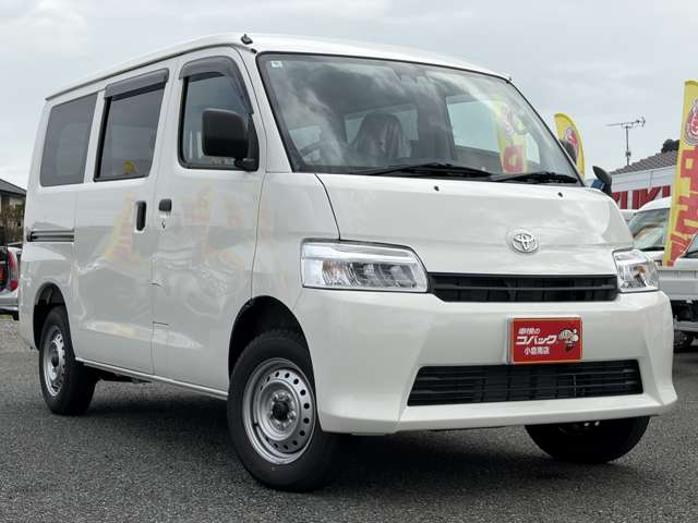 Toyota Town Ace Van 10