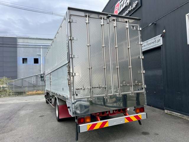 Isuzu Forward 10