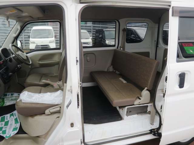Nissan NV100 Clipper 7