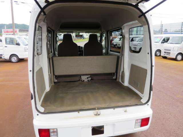 Nissan NV100 Clipper 8