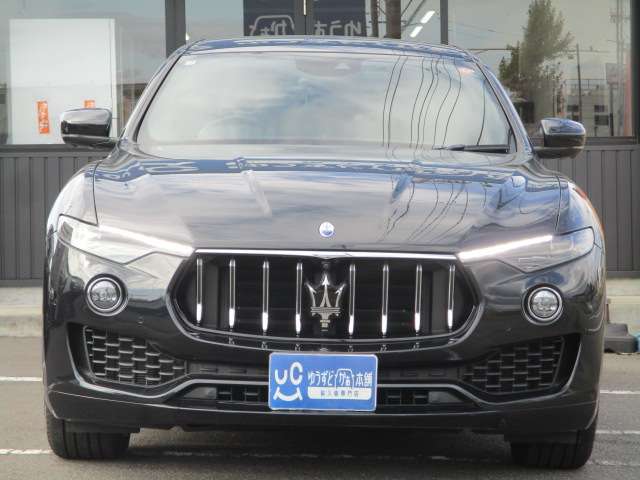 Maserati Levante 11