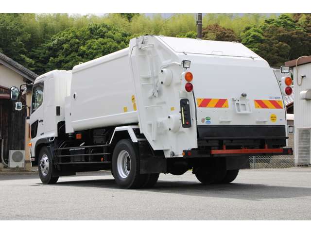 Hino Ranger 6