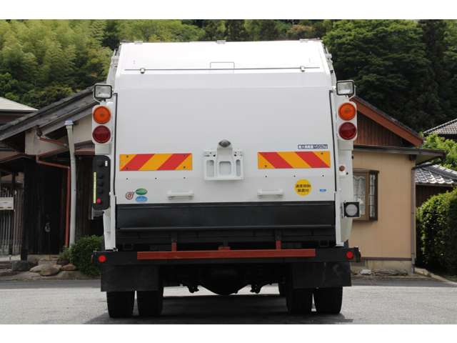 Hino Ranger 8