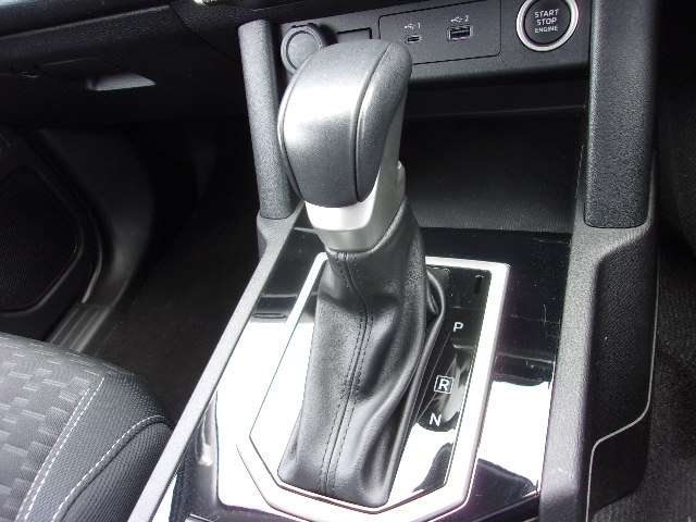 Mitsubishi Triton 11