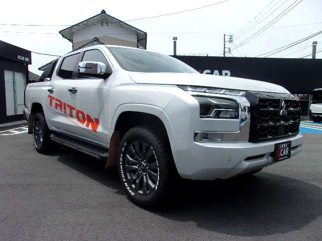 Mitsubishi Triton 6