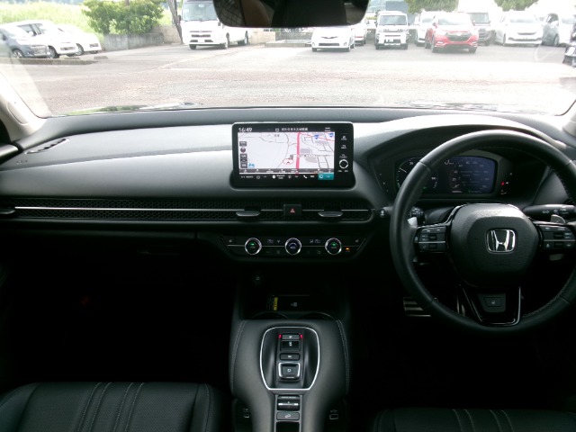 Honda ZR-V 8