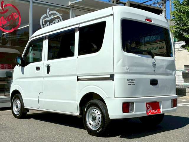 Nissan NV100 Clipper 11