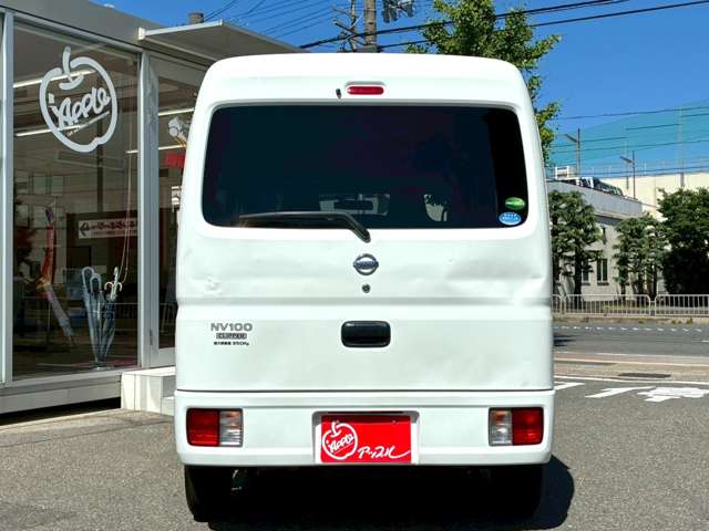 Nissan NV100 Clipper 12