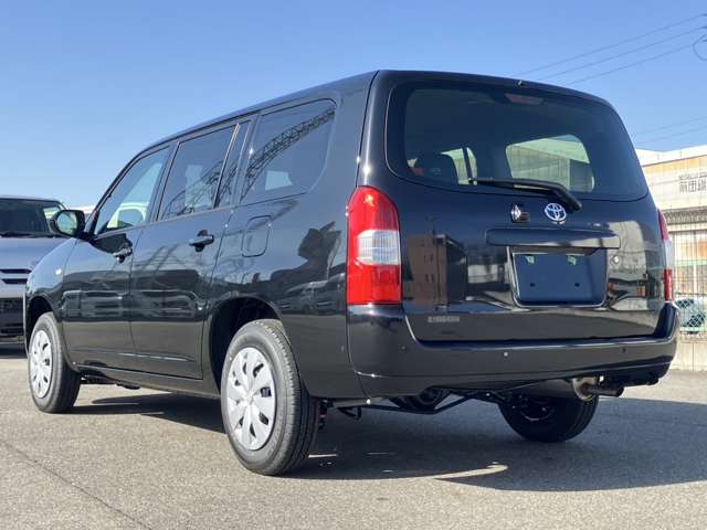 Toyota Probox Van 12
