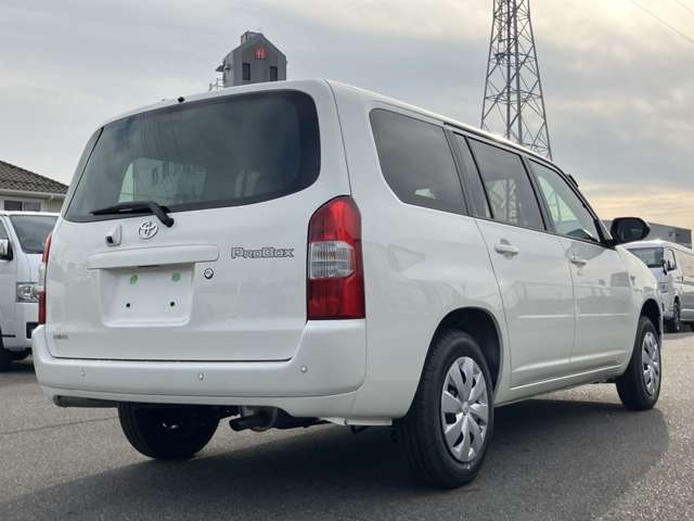 Toyota Probox Van 9
