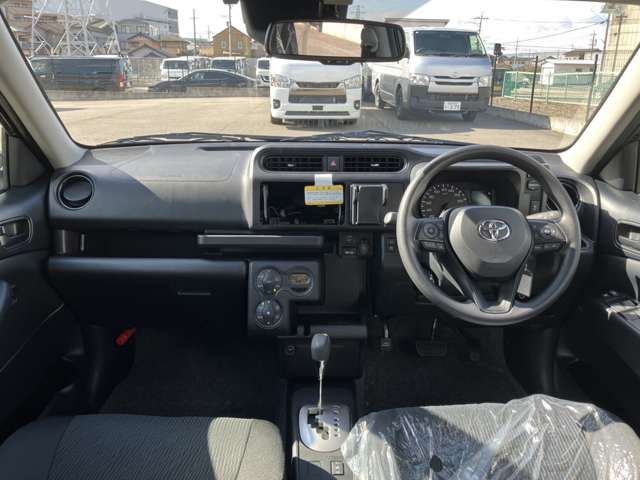 Toyota Probox Van 11