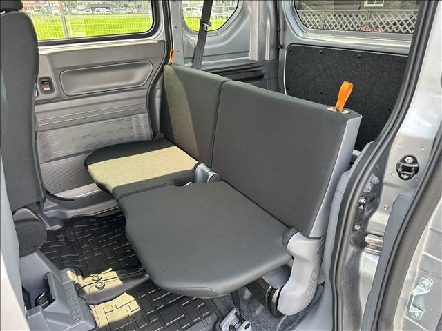Honda N-VAN 7