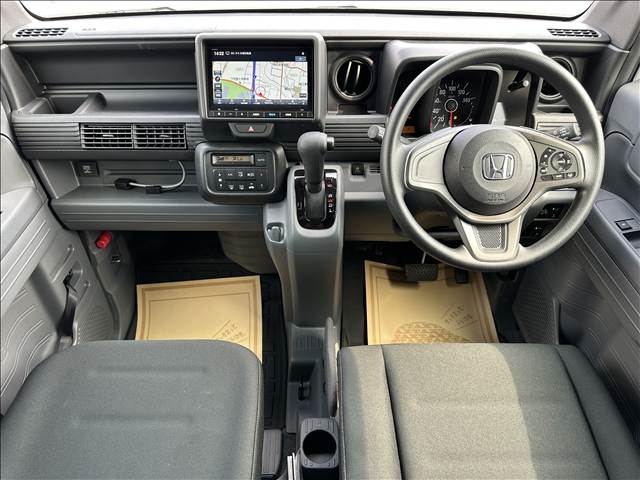 Honda N-VAN 9