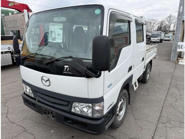 Mazda Titan Dash 4