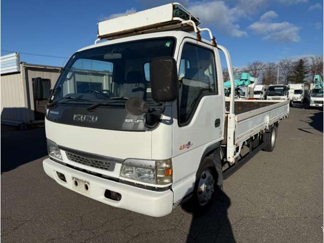 Isuzu Elf 4