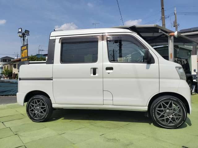 Daihatsu Hijet Deck Van 2