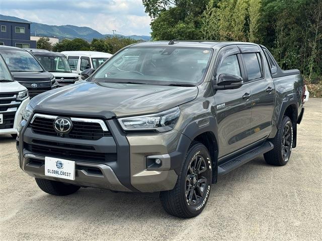Toyota Hilux 9
