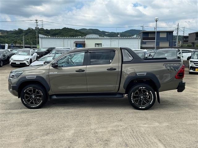 Toyota Hilux 10