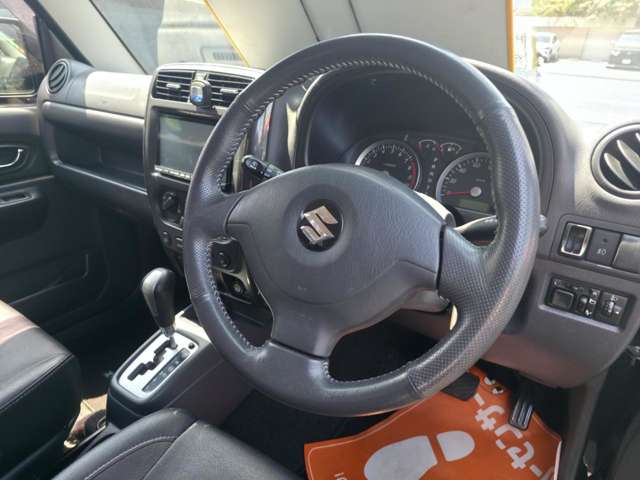 Suzuki Jimny 11