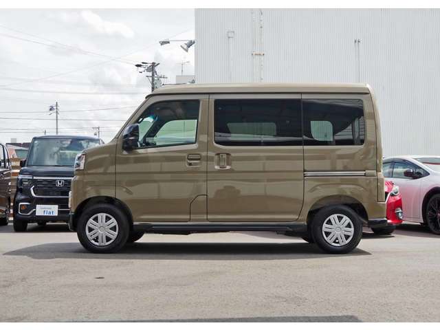 Daihatsu Atrai 12