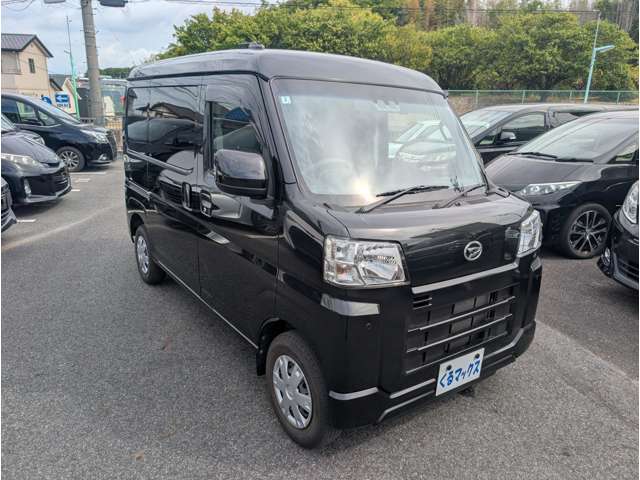 Daihatsu Hijet Cargo 2