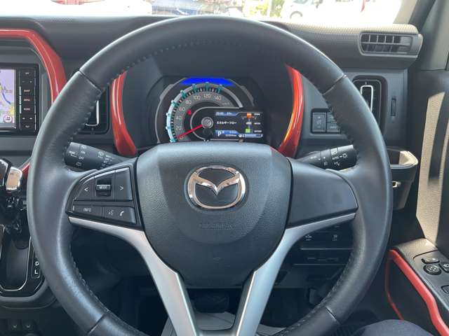 Mazda Flair Crossover 3