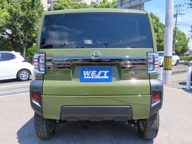 Daihatsu Taft 6