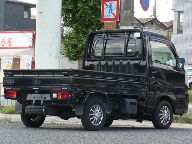 Toyota Pixis Truck 11