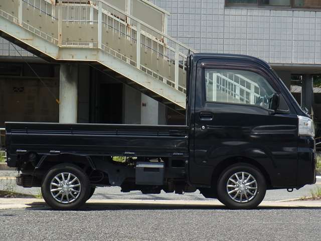 Toyota Pixis Truck 12