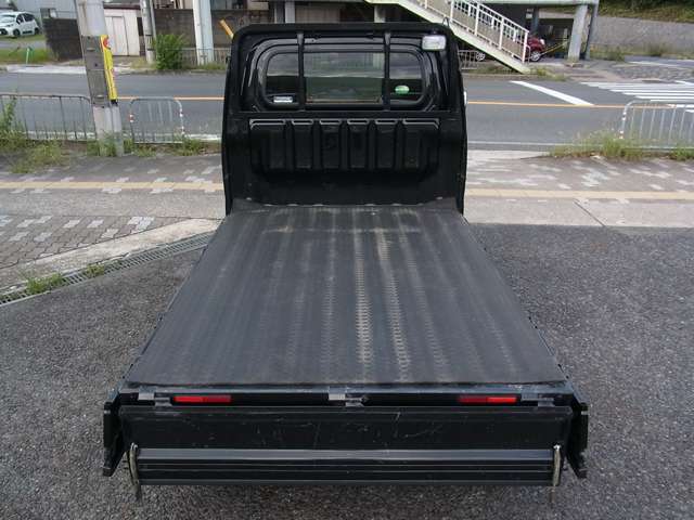 Toyota Pixis Truck 8