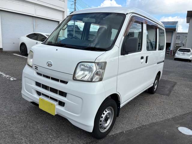 Daihatsu Hijet Cargo 3