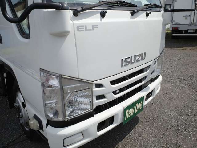 Isuzu Elf 2