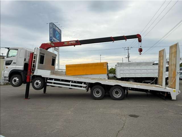 Hino Profia 2