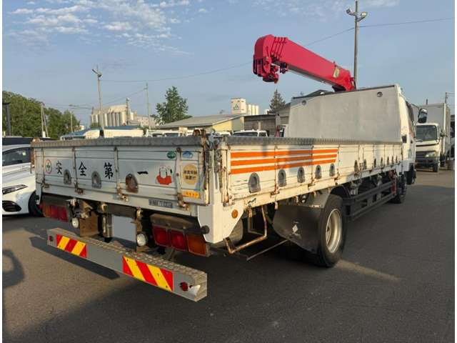 Mitsubishi Fuso Fighter 8